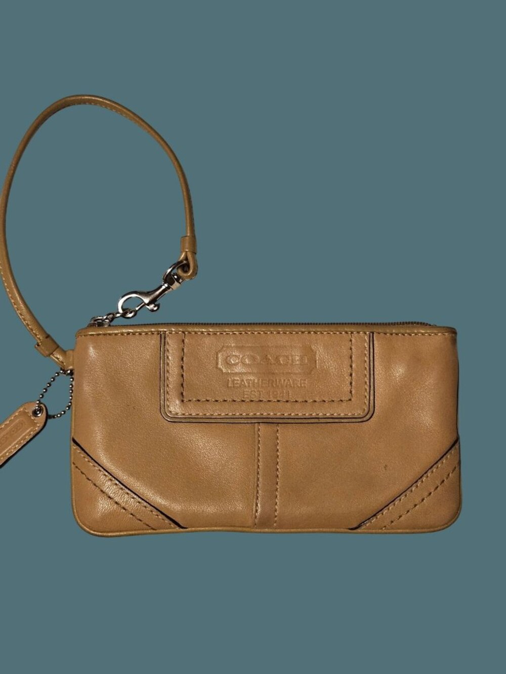 Coach Leatherware Tan/Brown Top Zip  Classic Minimalist Old Money Wristlet